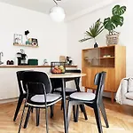 Late Checkout Merano - 3 Zimmer, Sonnenterrasse, Garage