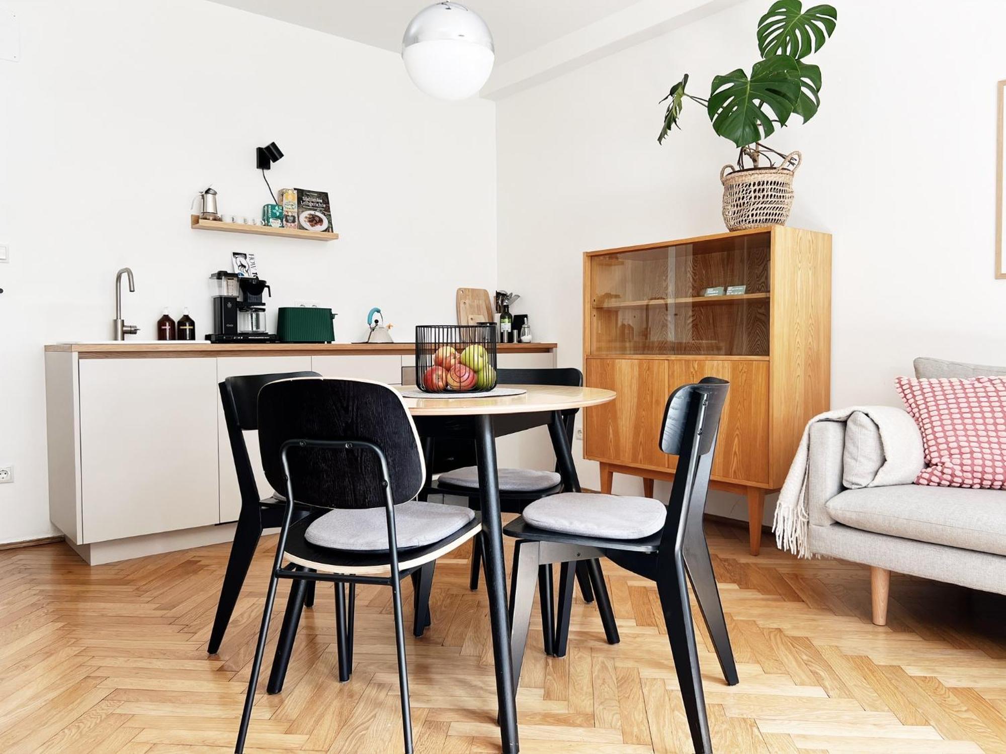 Apartment Late Checkout - 3 Zimmer, Sonnenterrasse, Garage Meran